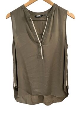ZOA New York V-Neck Muscle Tee in Grey with Contrast Trim Excellent Condition M